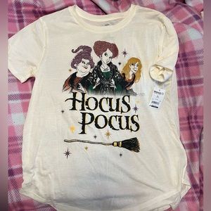🎃NWT Hocus Pocus Shirt